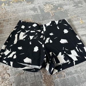 NWT Banana Republic Shorts size 4